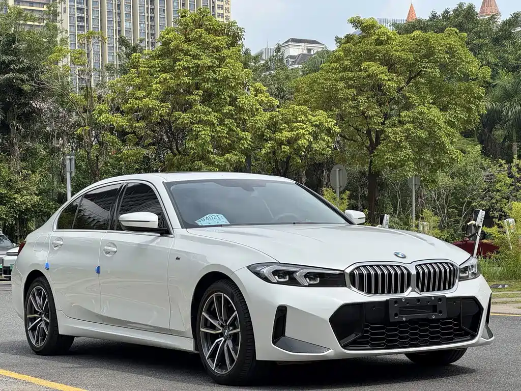 BMW 3 Series 2024