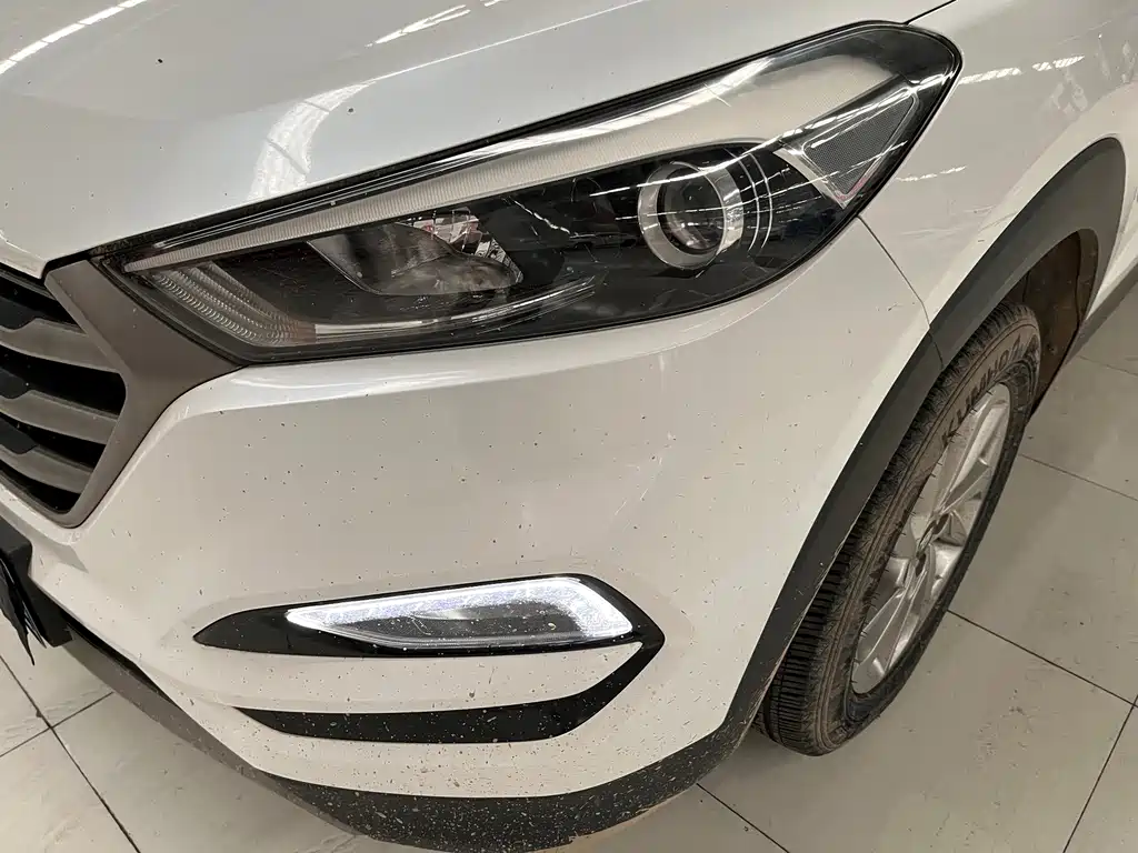 Hyundai Tucson 2017 — фото 4