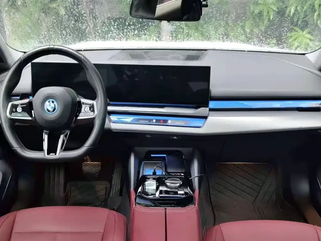 BMW i5 2024 — фото 8