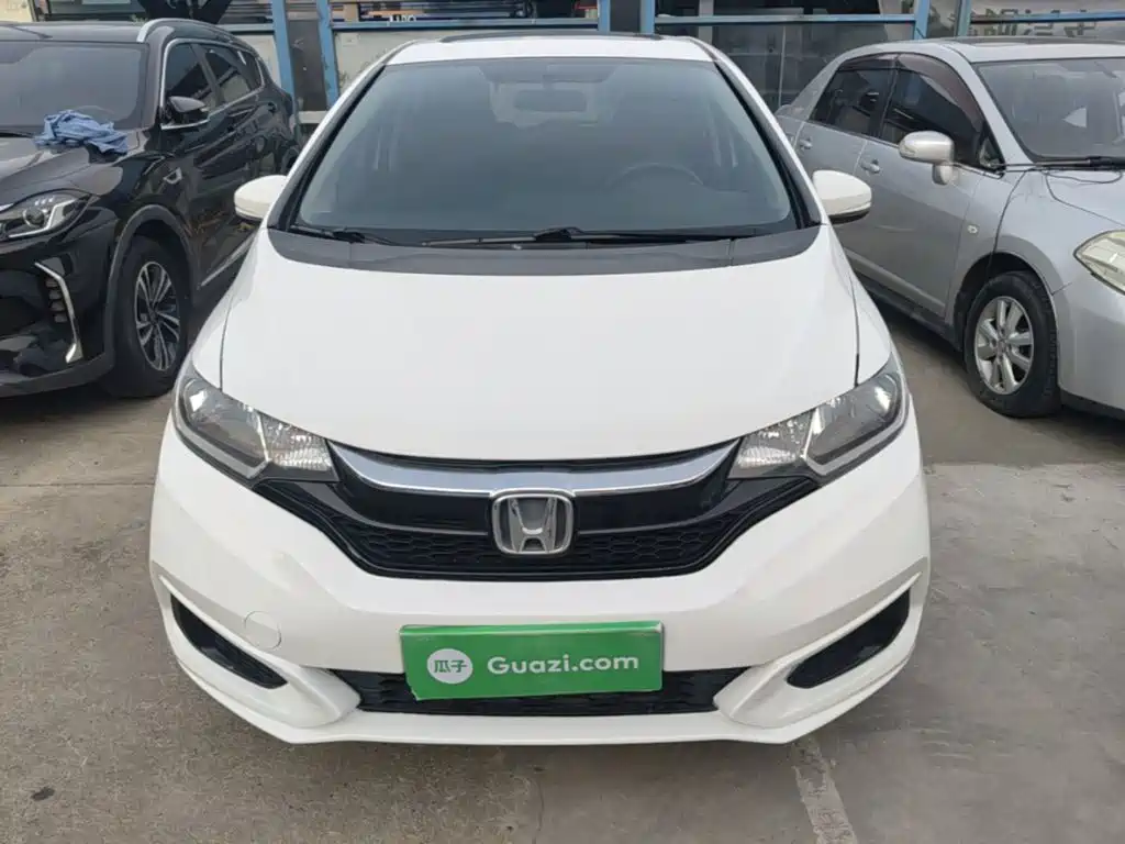 Honda Fit 2018 — фото 3