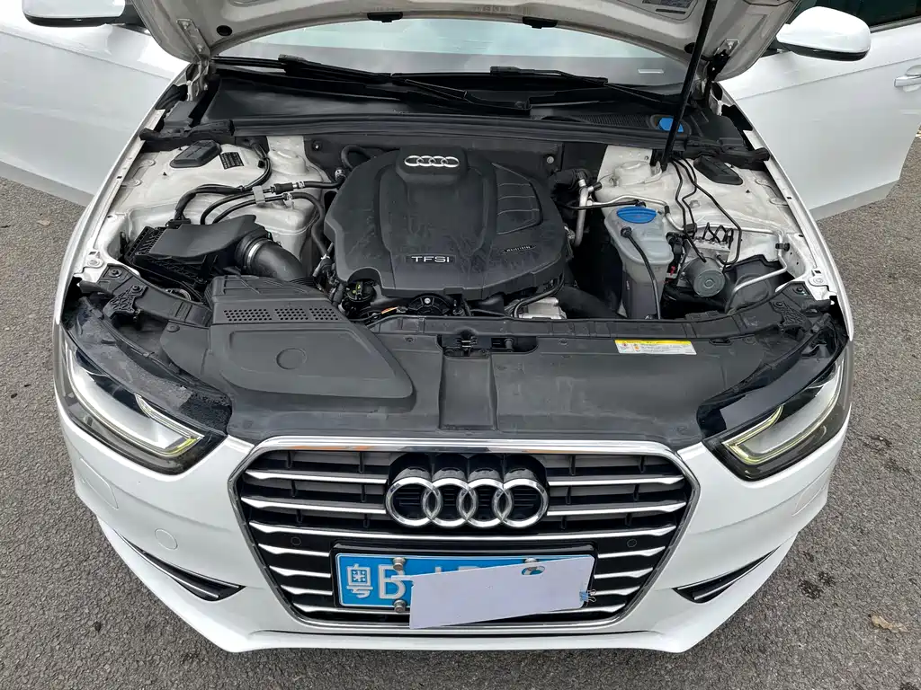 Audi A4L 2016 — фото 13