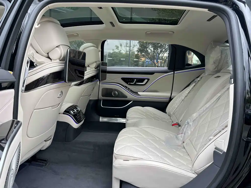 Mercedes-Benz Maybach S-Class 2026