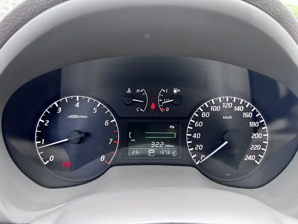Nissan Sylphy 2015 — фото 9