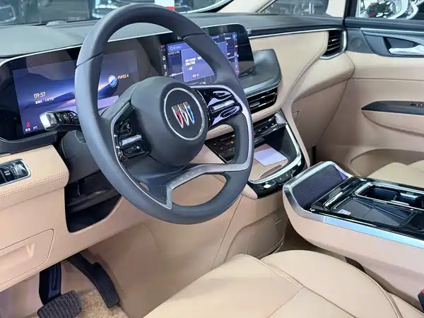 Buick GL8 2025
