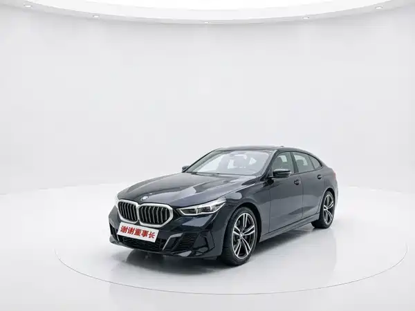 BMW i5 2025