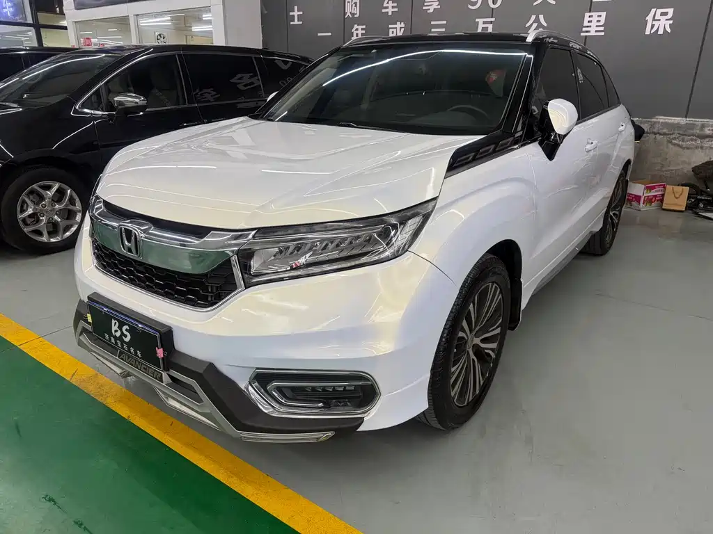 Honda Avancier 2017 — фото 1
