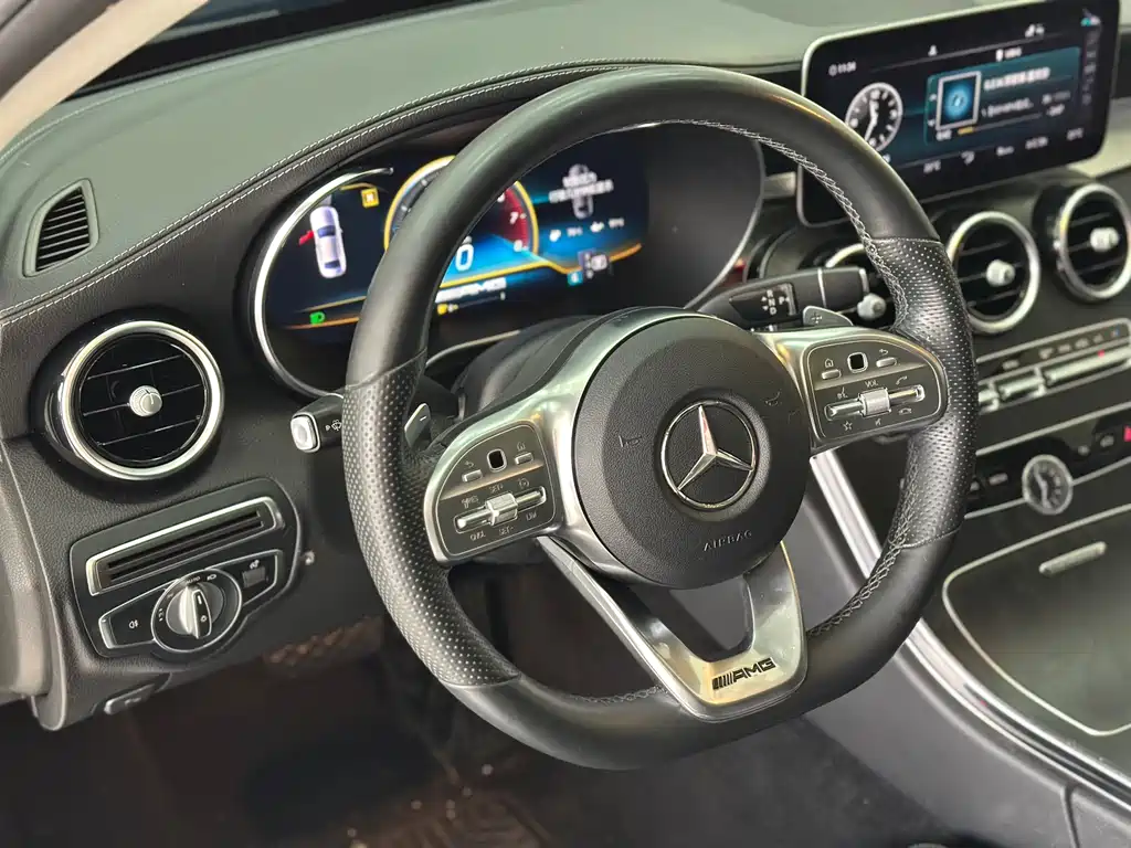 Mercedes-Benz C-Class 2021 — фото 6