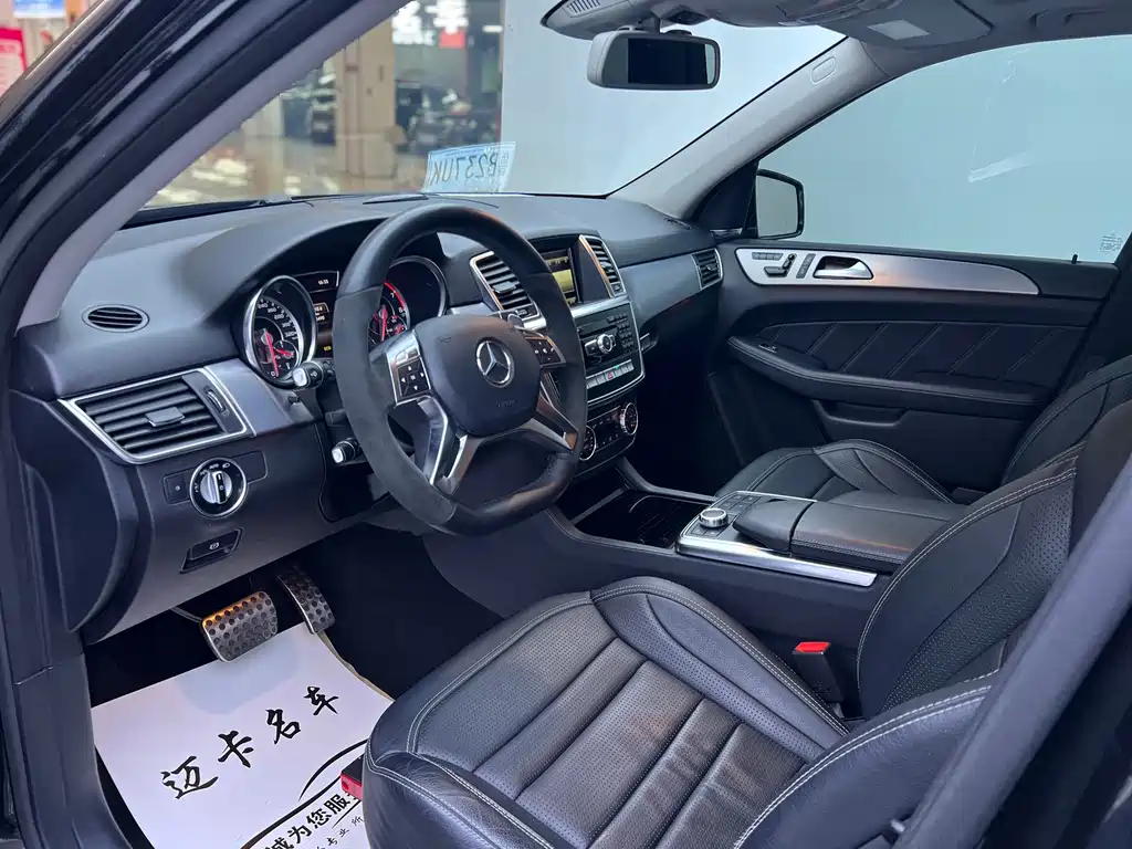 Mercedes-Benz M-Class AMG 2013 — фото 10