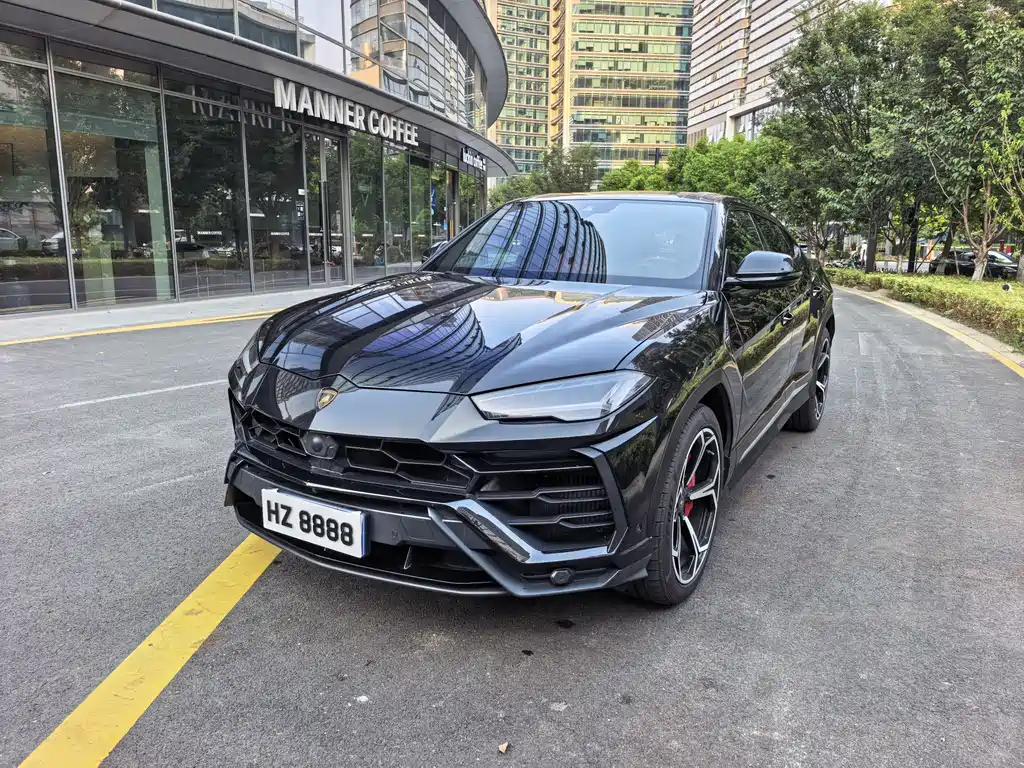 Lamborghini Urus 2019 — фото 3