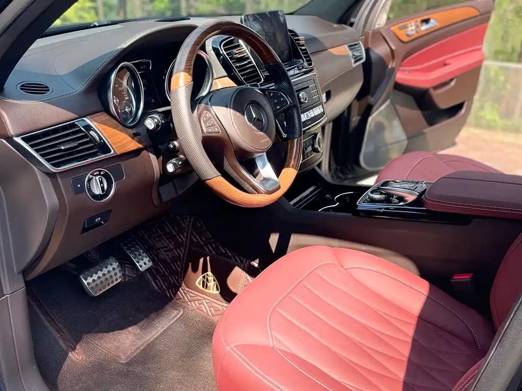Mercedes-Benz GLS 2019 — фото 23
