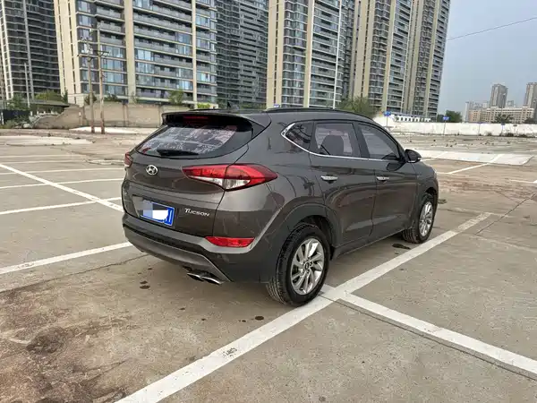 Hyundai Tucson 2015