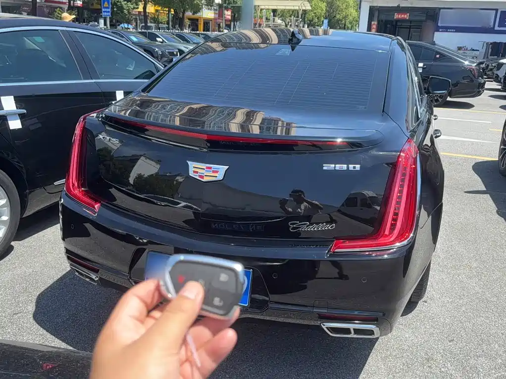 Cadillac XTS 2018 — фото 6