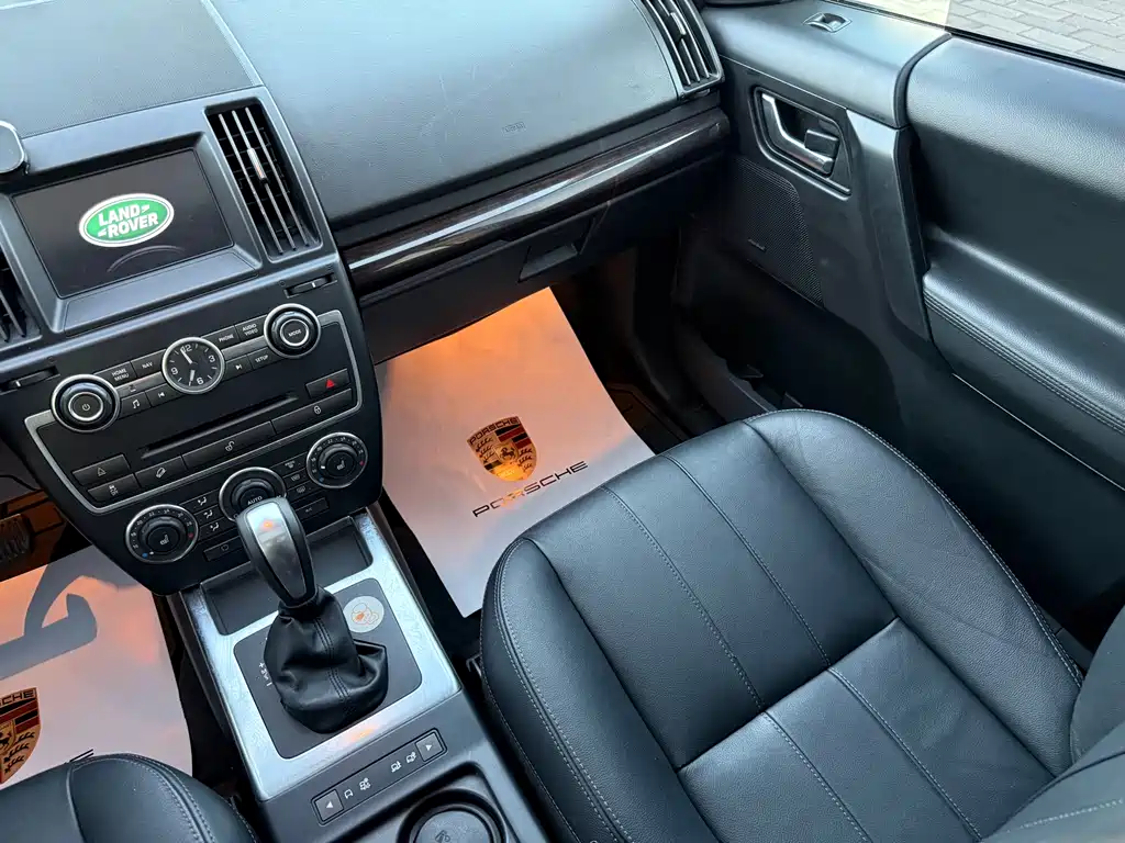 Land Rover Freelander 2 2014 — фото 16