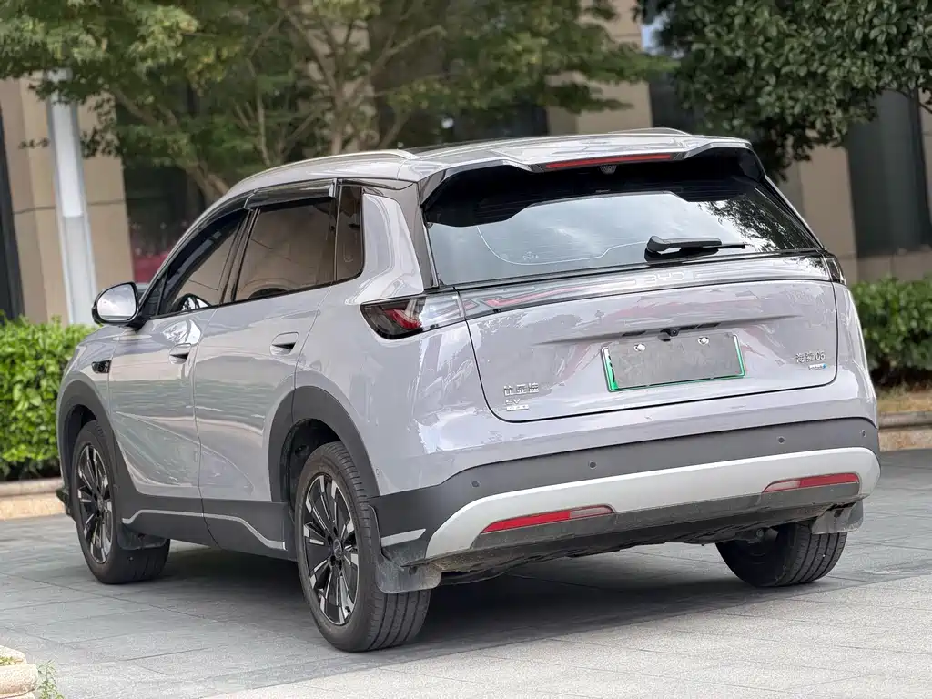 BYD Sealion 05 EV 2026 — фото 10