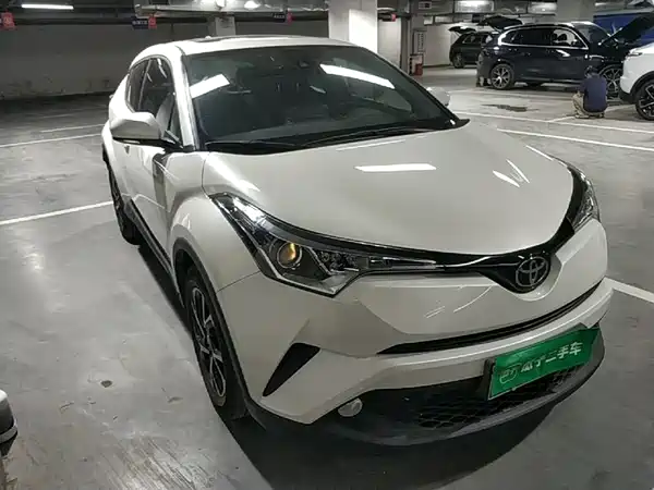 Toyota C-HR 2021