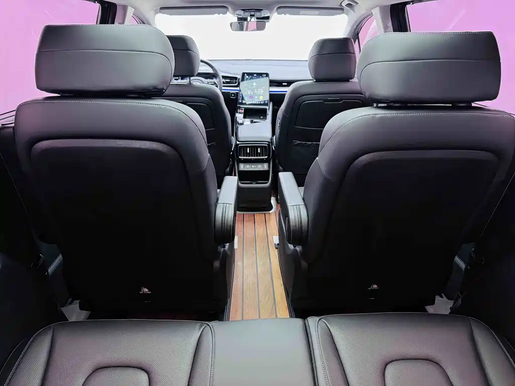 Hyundai Custo 2021 — фото 17