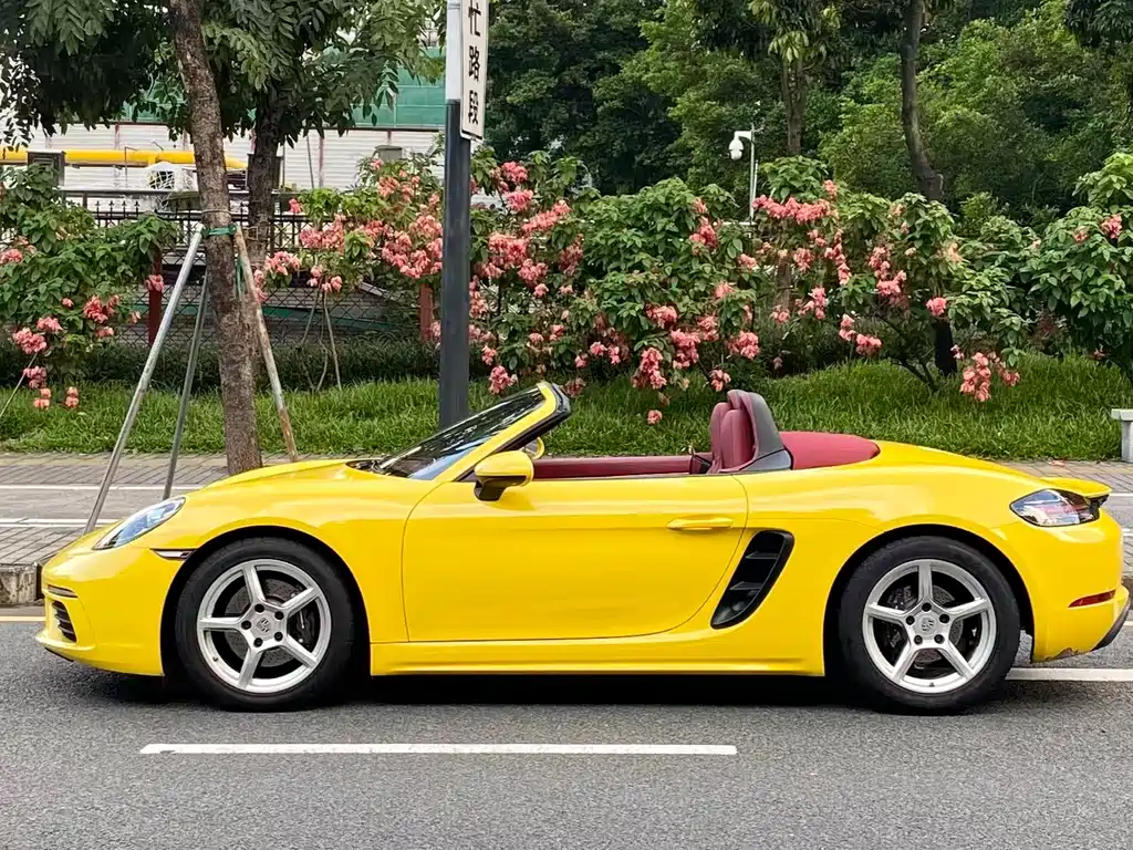 Porsche 718 2023 — фото 15
