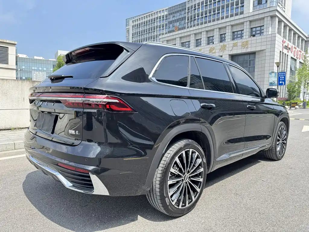Geely Xingyue L 2025 — фото 30
