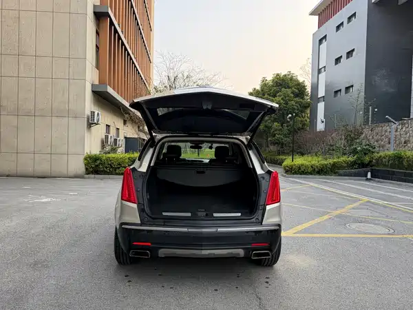 Cadillac XT5 2016