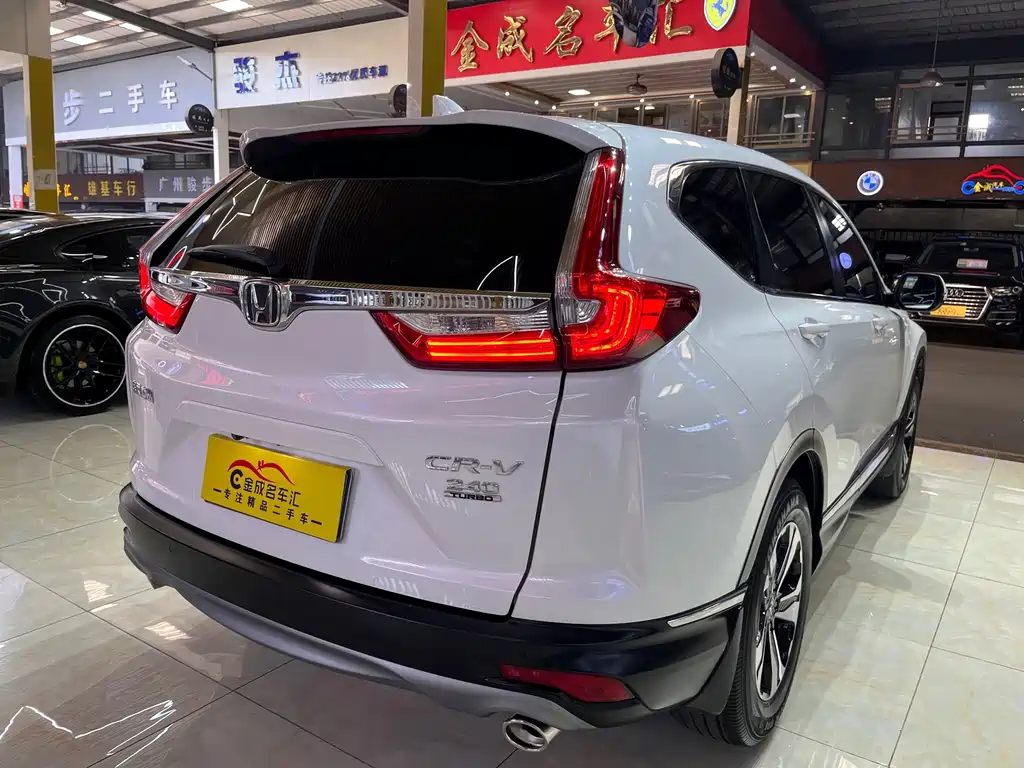 Honda CR-V 2018 — фото 28