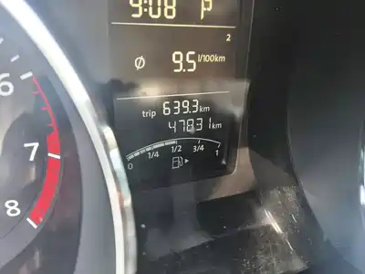 Volkswagen Sagitar 2016