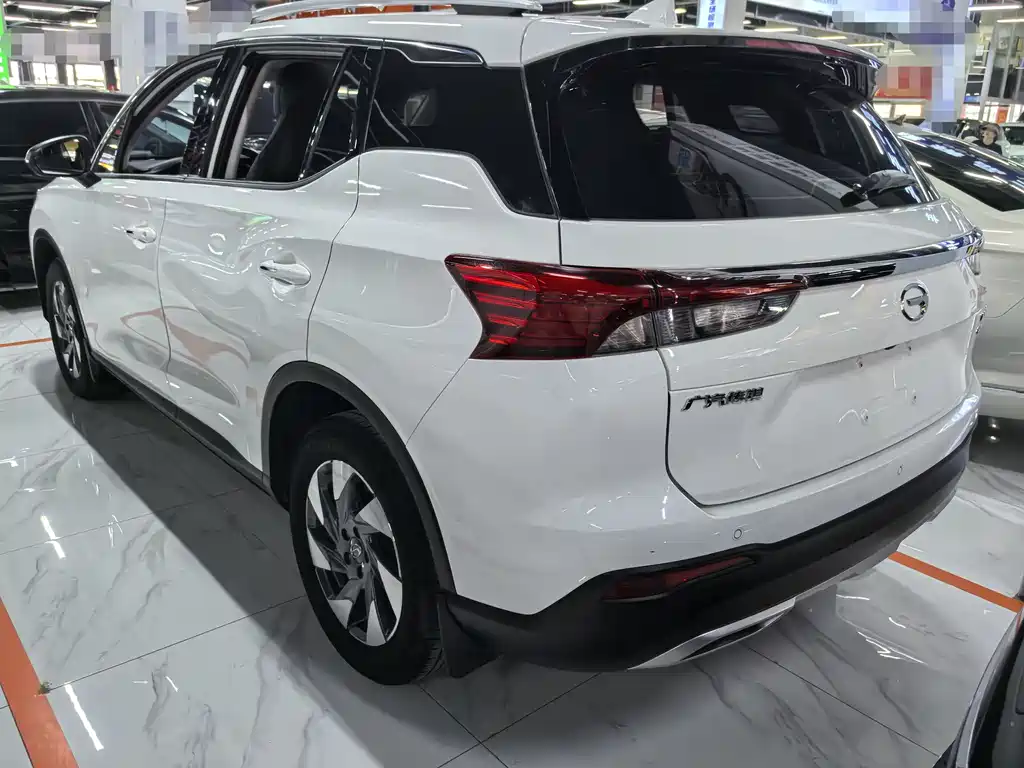 GAC Motor Trumpchi GS4 2021 — фото 4