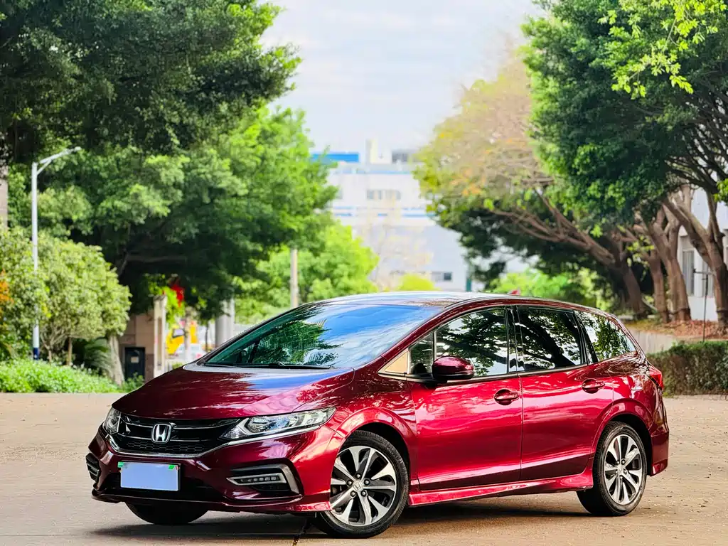 Honda Jade 2017