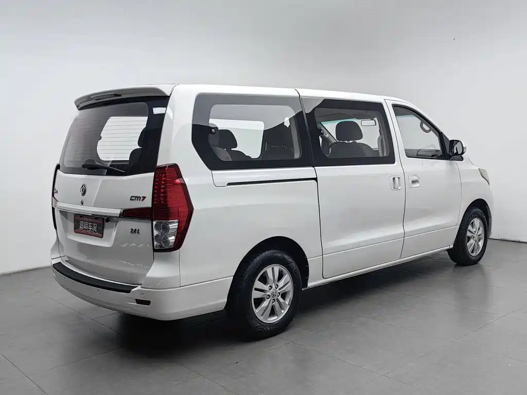 Dongfeng Fengxing CM7 2015 — фото 2