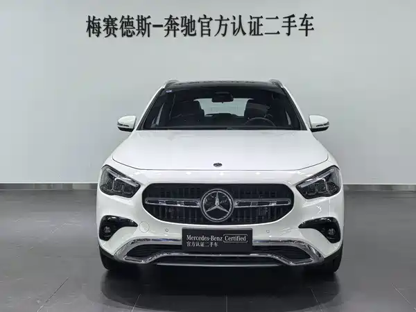 Mercedes-Benz GLA 2024