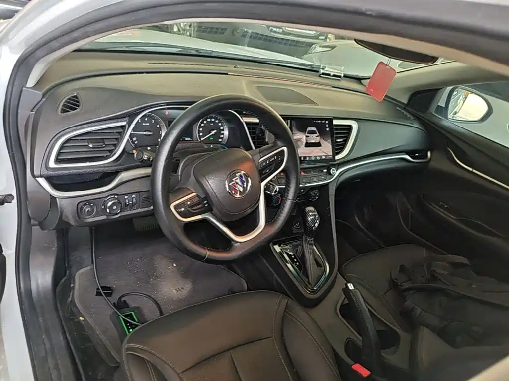 Buick Excelle 2020 — фото 10