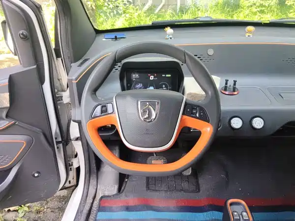 Baojun E100 2019