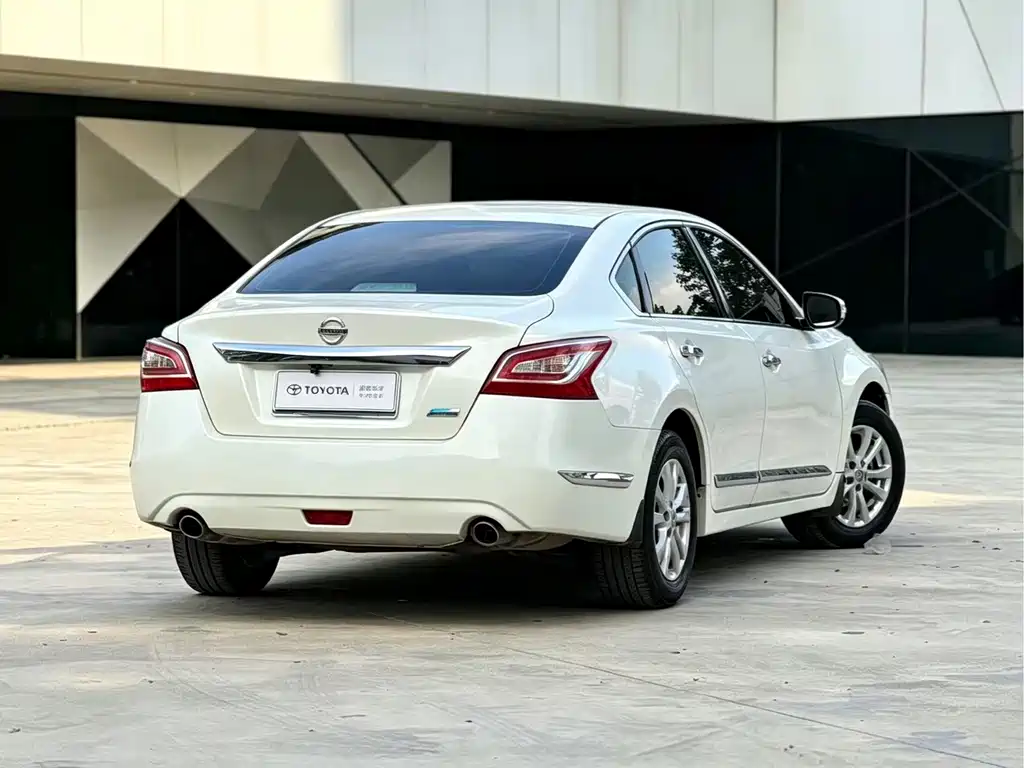 Nissan Teana 2014 — фото 4