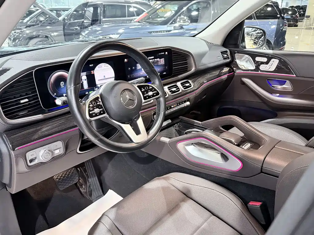 Mercedes-Benz GLS 2021 — фото 3