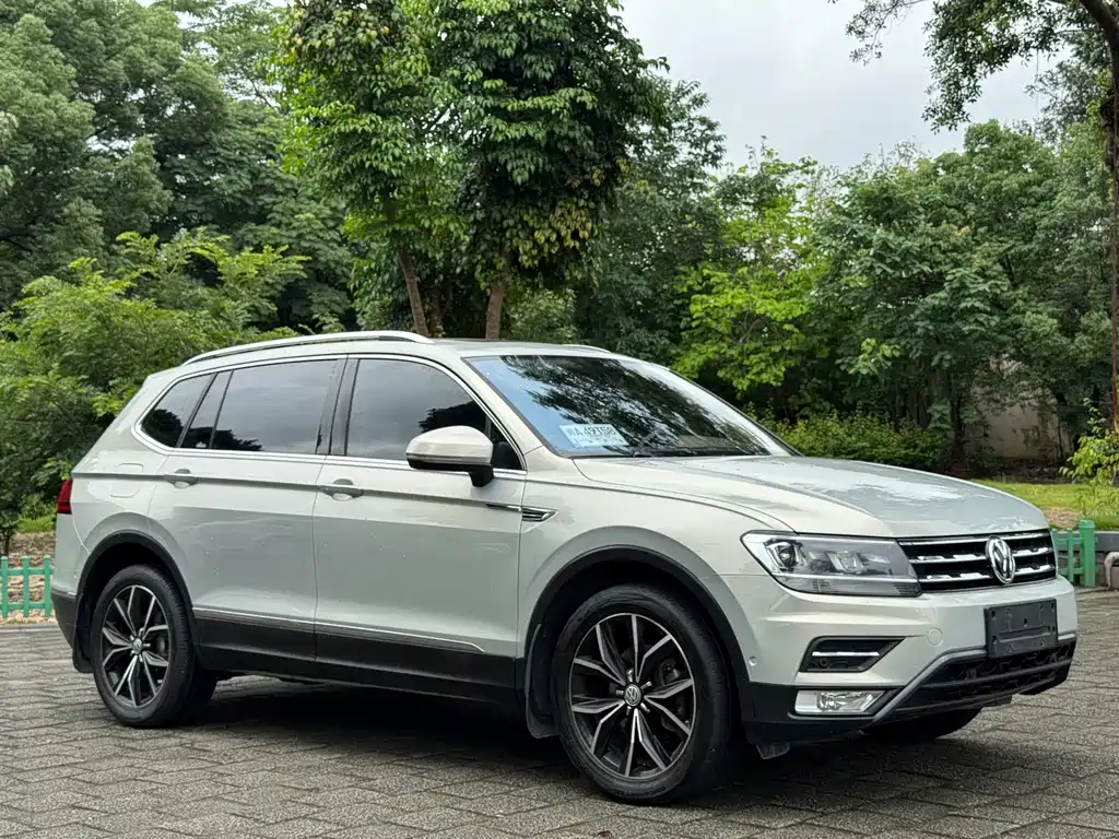Volkswagen Tiguan L 2019 — фото 2