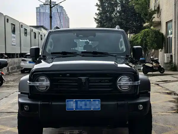 Tank 300 2022