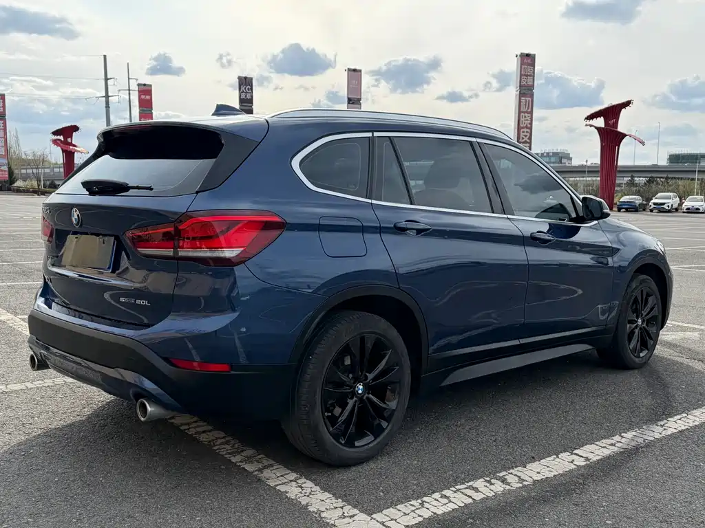 BMW X1 2021