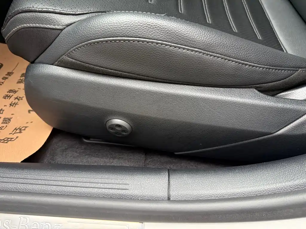 Mercedes-Benz C-Class 2022 — фото 20