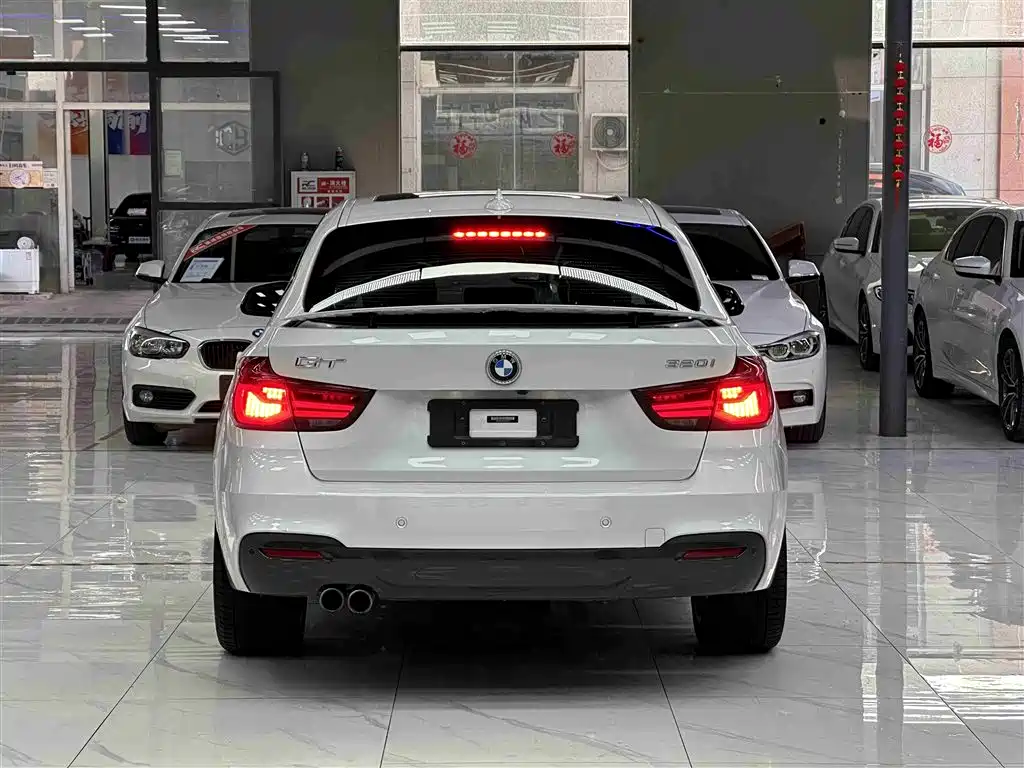 BMW 3 Series GT 2020 — фото 5