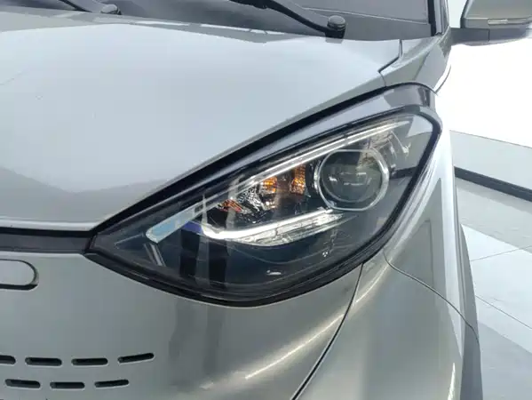 Baojun E100 2019