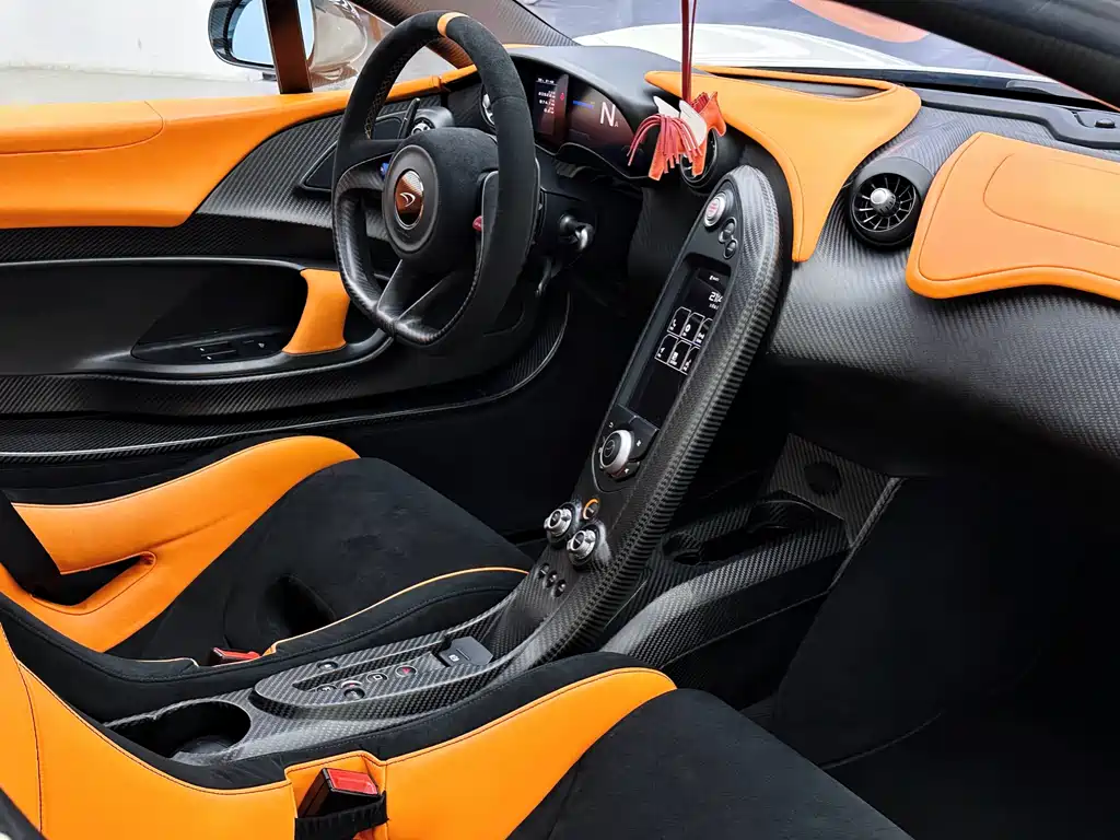 McLaren P1 2015 — фото 23