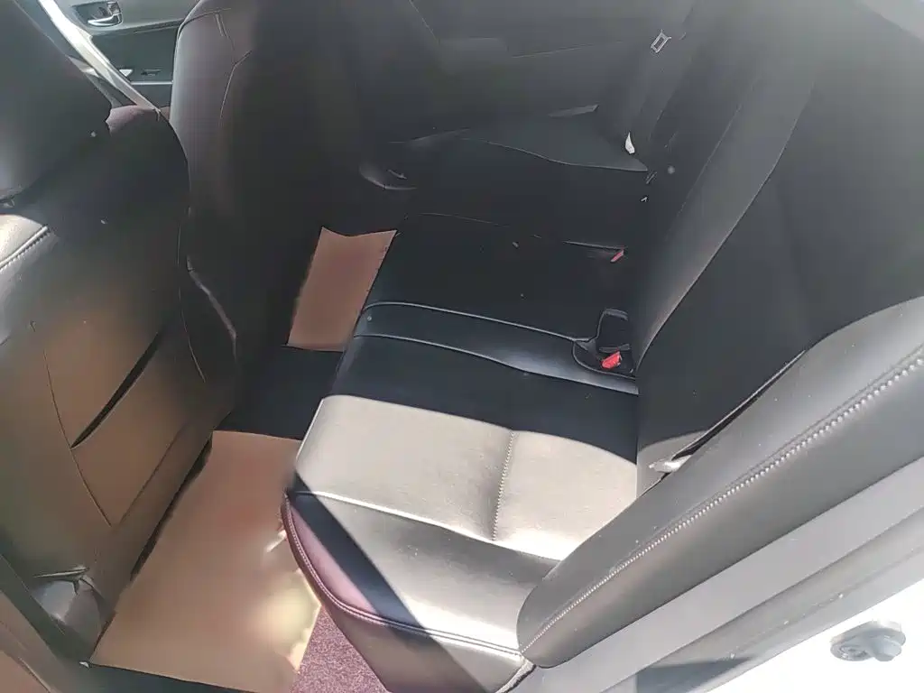 Toyota Levin 2017 — фото 13