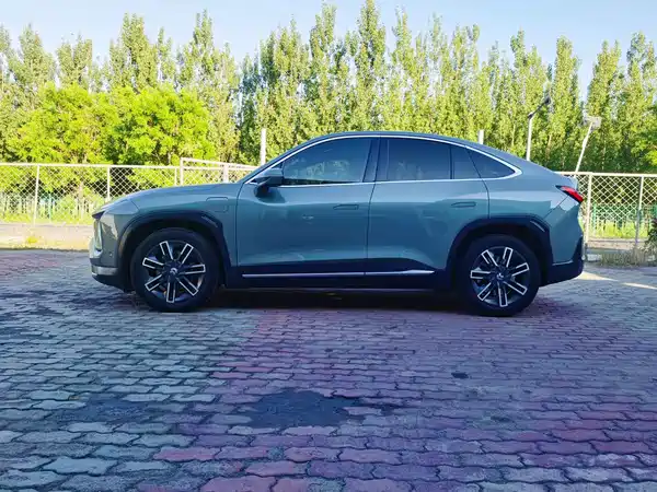 NIO EC6 2021