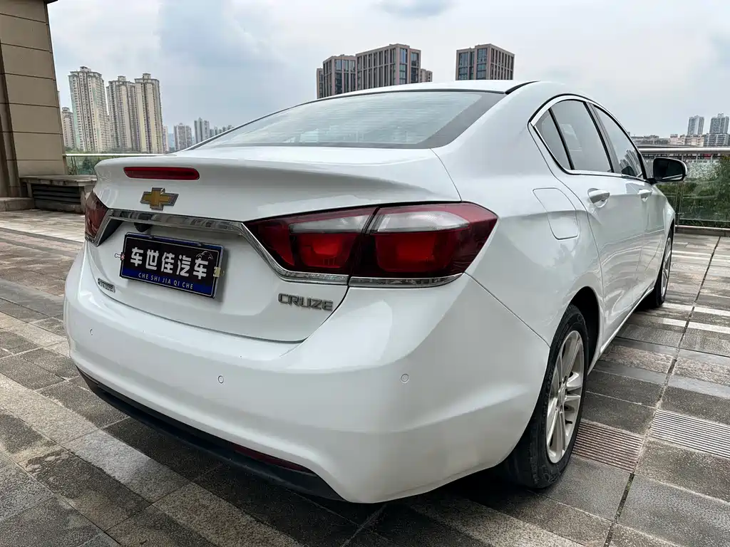 Chevrolet Cruze 2015 — фото 6