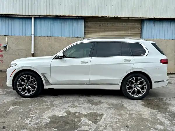 BMW X7 2019