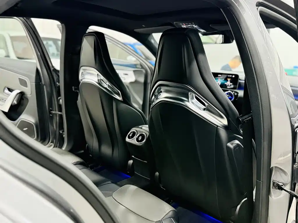 Mercedes-Benz A-Class AMG 2020 — фото 12