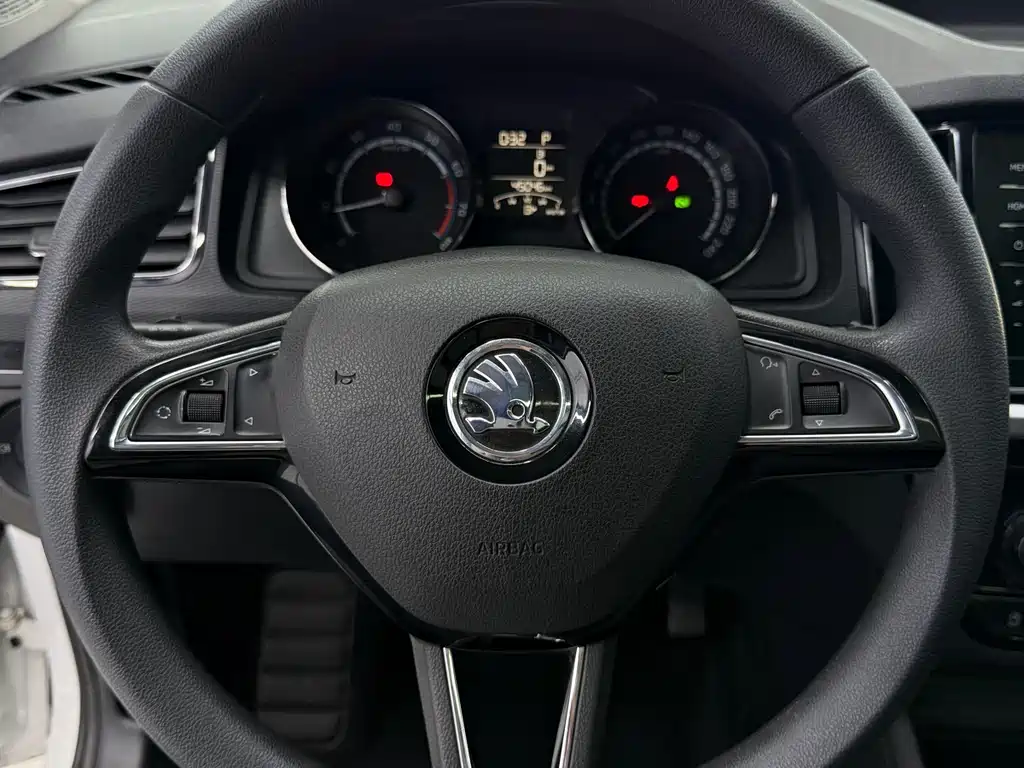 Skoda Kamiq 2021 — фото 10