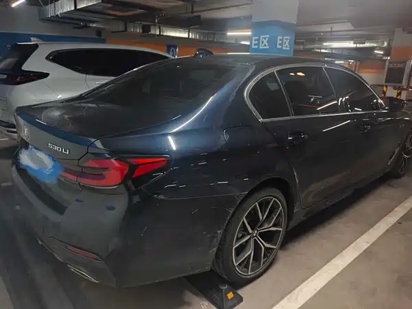 BMW 5 Series 2021