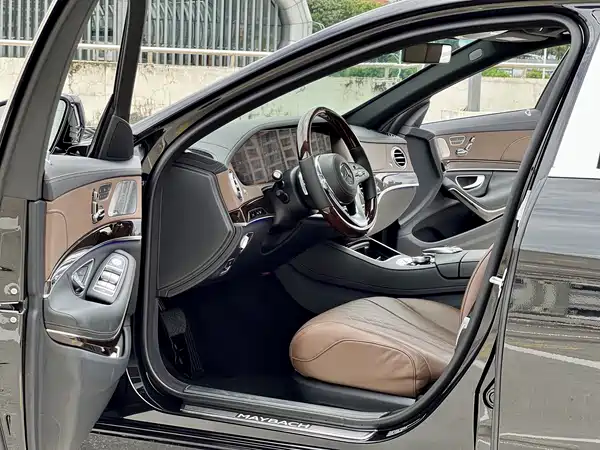 Mercedes-Benz Maybach S-Class 2018