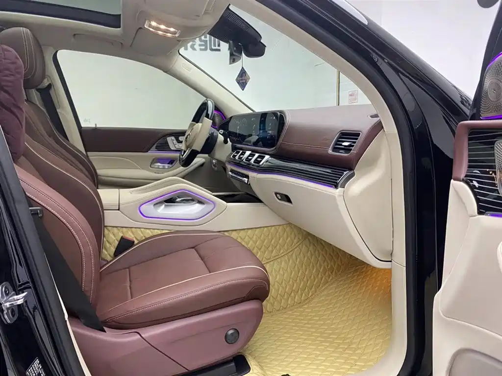 Mercedes-Benz GLS 2023 — фото 18