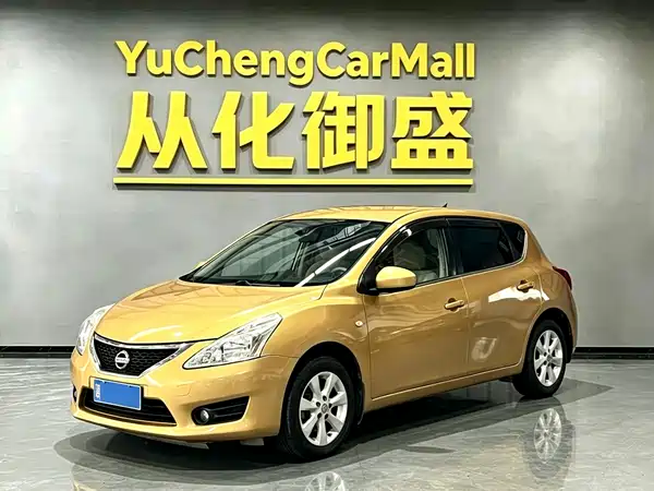 Nissan Tiida 2012